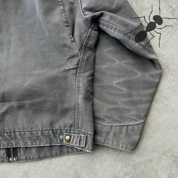 Vintage Y2K Carhartt J97 GVL SMALL gray Detroit work wear jacket - Picture 9 of 9